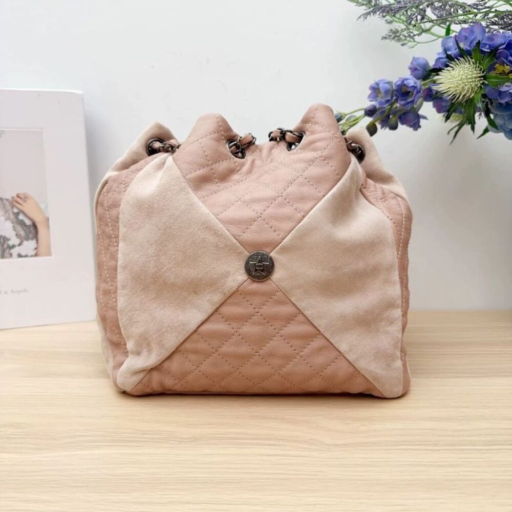 Chanel Women Pre-Loved Bag Very Good Condition